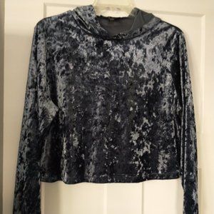 Forever 21 blue velvet cropped hoodie 1X